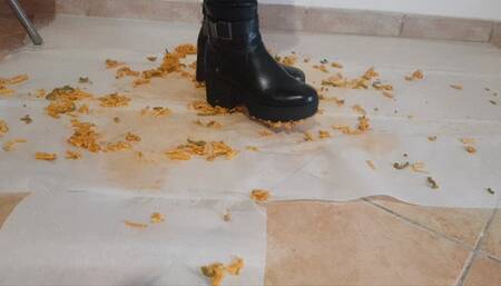 smashed food for slave pt 2