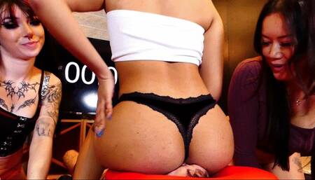 Timed Face Sitting Competition - Princess Araya, Goddess Jordyn And Princess Yasmine (HD1080p)