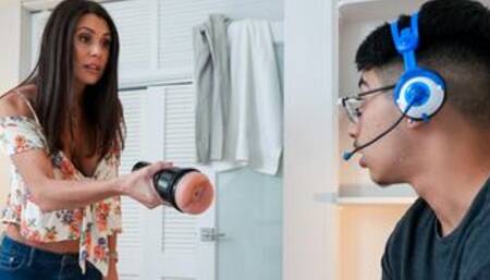 Stepmom found my Anal Masturbator