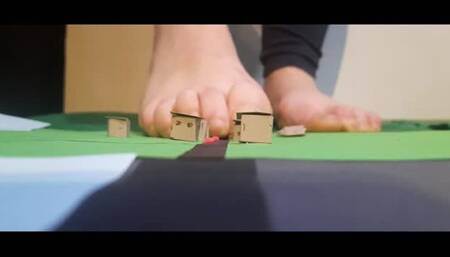 Giantess Godess crush City with her massive feet
