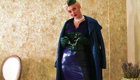 Bondgirl made men to cum