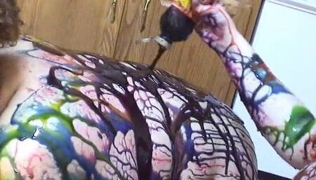 Fat and BBW latinas use creams on their bodies in the kitchen