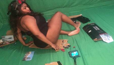 Behind Scenes of making giantess video