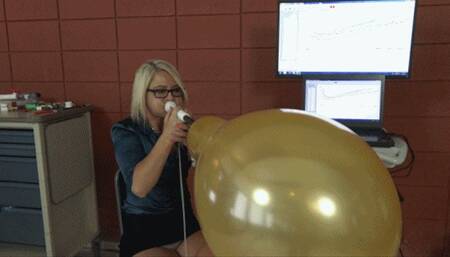 Adara Blows Four Different Q16's to Bursting (MP4 - 1080p)