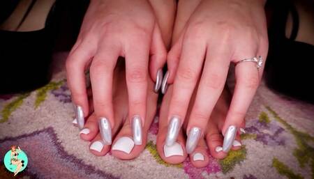 Glistening Fingers Ft Princess Onyx Kim - 4K