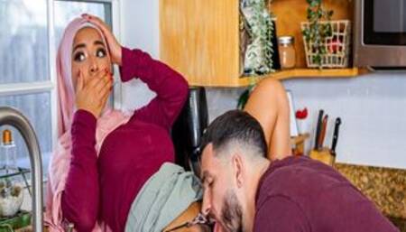 Boyfriend eats Babi Stars virgin pusy