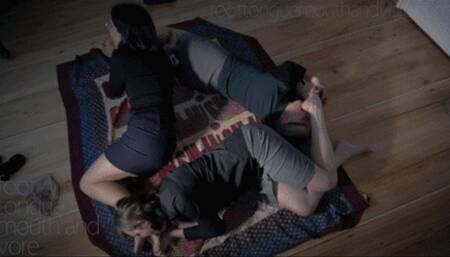 A Competitive Field (FF Foot Worship)