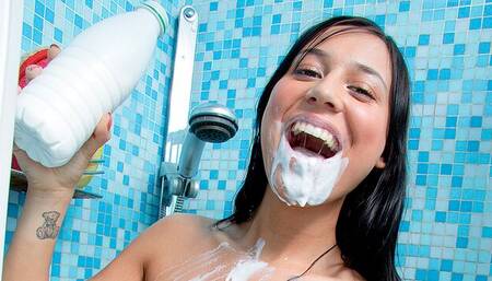 Fetching Vivian at shower video