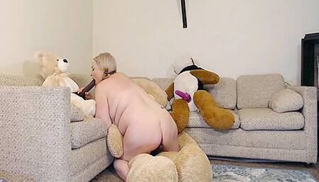 Teddy Bear Gangbang 18 Min P1