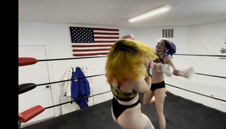 FFGFAN Betty vs Kisa Fantasy Boxing in Bikinis