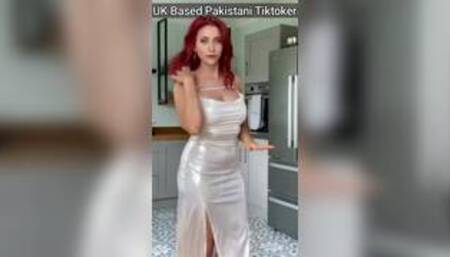 Slutty hot pakistani tiktoker dance private show
