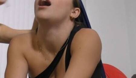 Da Queen Wedgied MP4