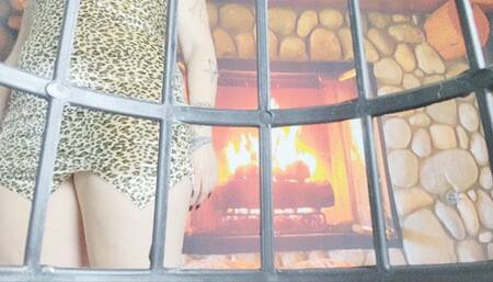 Giantess Eats You For Dinner