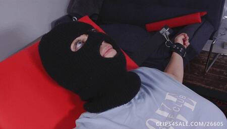 Lou Is Back & Crazy Ticklish! (HD version)