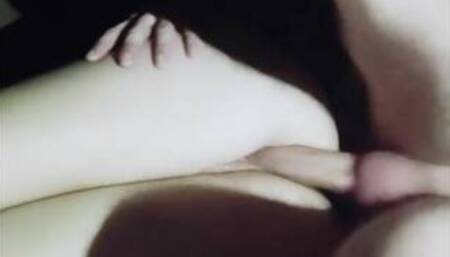 Grafu Iulia  Adriana trezeste pula chiar si cand doarme.