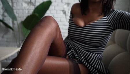 Nylon Soles and Upskirt