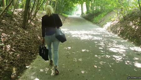 stuck shoe and break Heel off 2 HD mp4 1920x1080