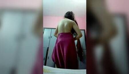 Muslim teen expose her sexy body