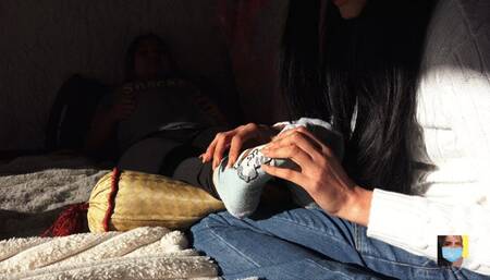 Massage my Aching Pregnant Feet