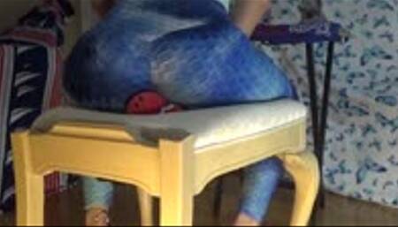 New Giantess Gabbie21 Unaware Sitting pt 2