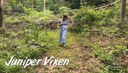Juniper Vixen 6 Minute Nude Outdoor Walk Tease