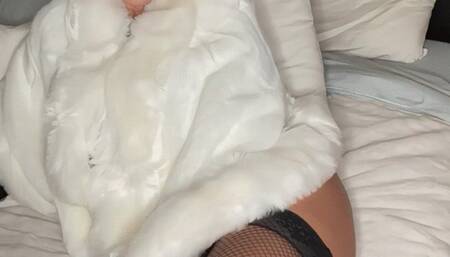 Wrapped in fur makes my pussy tingle