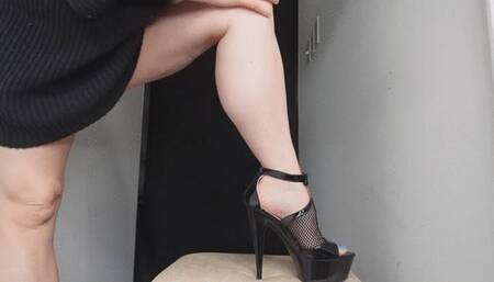 Muscular Calves JOI in Black Peeptoe Heels with Fishnet Design WMV 720