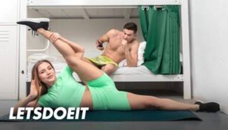 Mary Rock Teases Loaded Roommate With Her Fit Body - HORNY HOSTEL