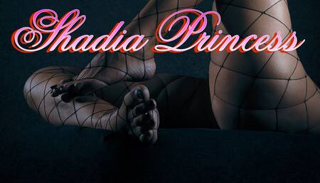 Sexy Shadia