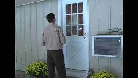 Mature Roxy Gives Prostate Massage With Happy Ending! (mp4)