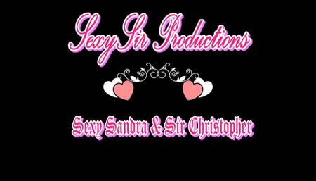 Sexy Dominates Her Pussy