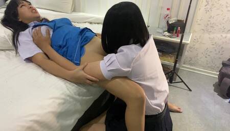 Thai-Malaysian student cosplay EP2: SisK suck Reina