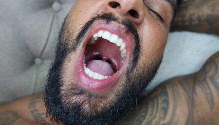 My mouth, as I masturbate | Mouth fuck fetish POV - Lalo Cortez