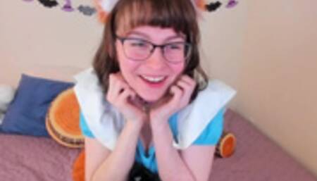 Fox Girl Maid Tease Cam show Clip