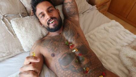 VORE(acious) for gummies POV - Lalo Cortez