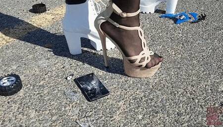 Anastasija 77 - Smartphone under Heels & Boots WMV