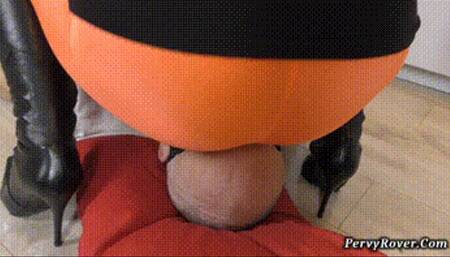 Face Sitting, Boot Worship And Spitting With Tall Mistress In Spandex Leggings