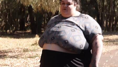 SSBBW in Nature Struggling to Walk on Bridge