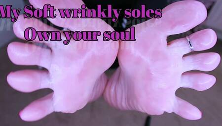 Foot fetish get even more addicted