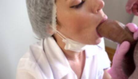 Gloved nurse doing hard blowjob / 4k