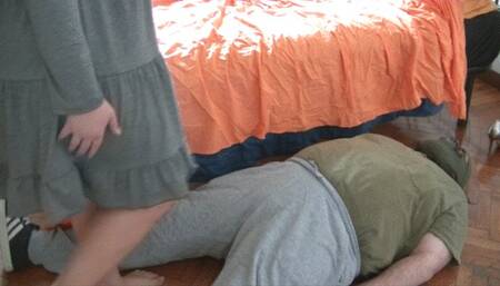 Cruel barefeet ballbusting (full clip) HD