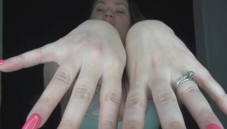 Measuring My Big Beautiful Hands (MP4) ~ MissDias Playground