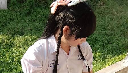 FN004 Student ladyboy solo