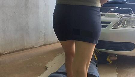 Fix my car I give with my pussy!