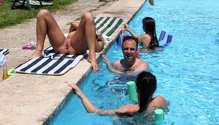 Fascinating queen bee's summersinners sex