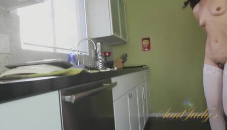 Hairy Pussy Stimulated In The Kitchen - Sable Renae