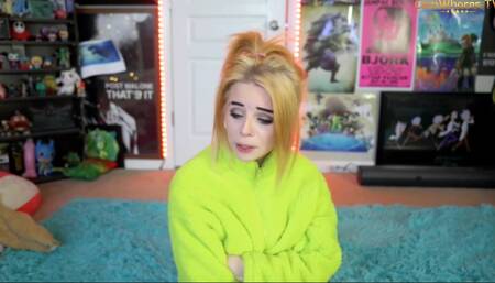 8172922 (CB) (naked handstand jumping)