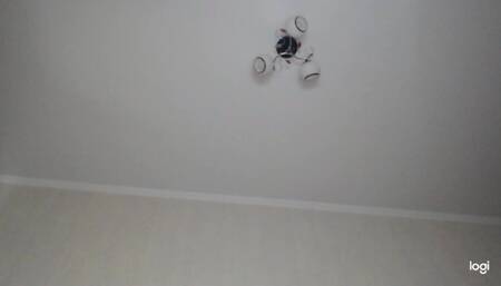 riotaa_ - showing her flexibility (CB)