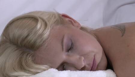 MagmaFilm - Massaging Karol