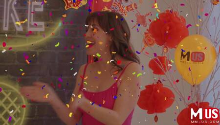 ModelMediaUS - Bella Rolland 2